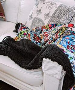 Marvel Superhero Sherpa Blanket 54×72in - marvelofficial.com - best marvel replica